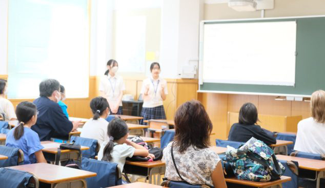 生徒広報部 夏休み校内ツアーが始まりました