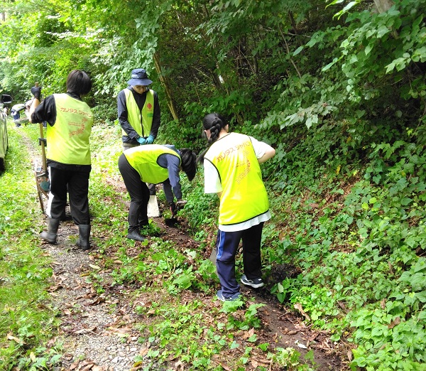 高１総合探究　南三陸で復興支援