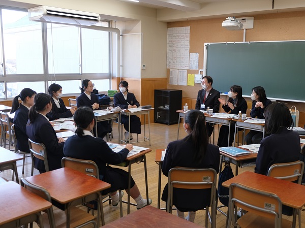 高１　生徒による金融・経済の自主勉強会